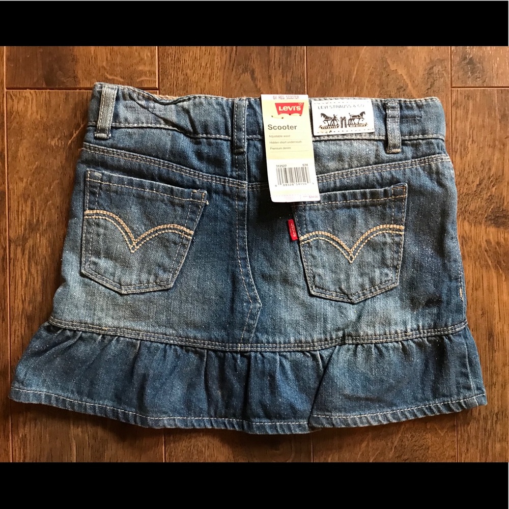 NEW Little girls Levi’s Scooter/ skirt-Skort sz 6X